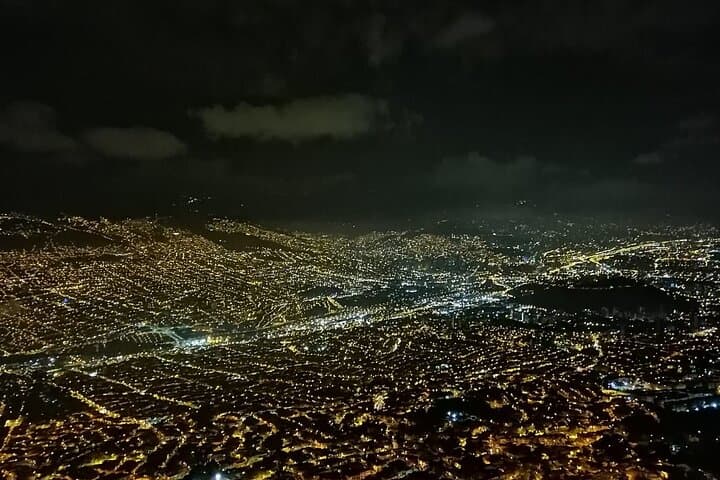 Medellín Night View at El Picacho with Colombian Snacks photo 3