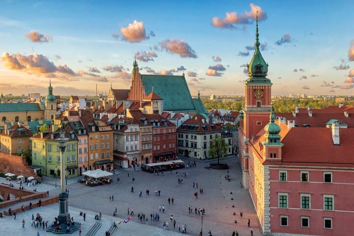 Self-Guided e-Scavenger Hunt in Warsaw: Interactive City Walking Tour photo 3