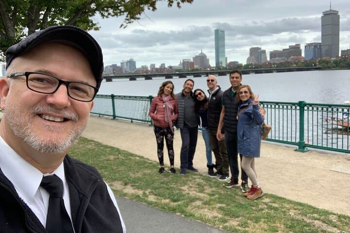 Exploring Revolutionary Roots: Private City Tour of Boston, Lexington, and Concord photo 3