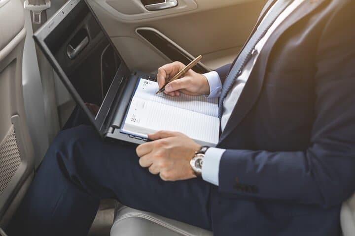Private Transfer Dulles Airport (IAD) to Washington DC — Door-to-Door Black Car Service photo 6