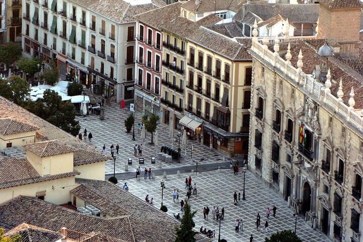 Private Walking Tour: Granada’s Albaicín, Sacromonte & Sagrario photo 6