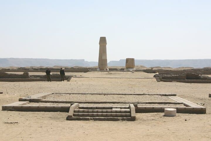 Day Trip to El Minya: Hermopolis, Beni Hassan & Tell El-Amarna photo 5