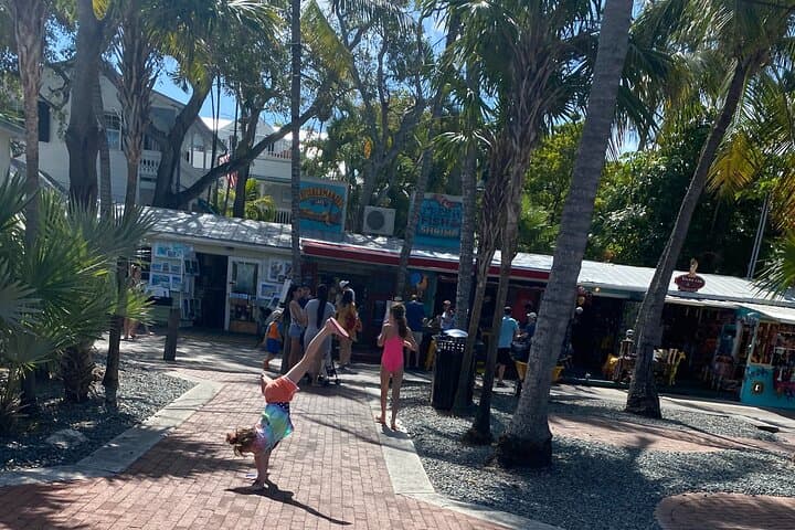 Hilton Head Hustle: Interactive Scavenger Hunt Across Hilton Head Island photo 3