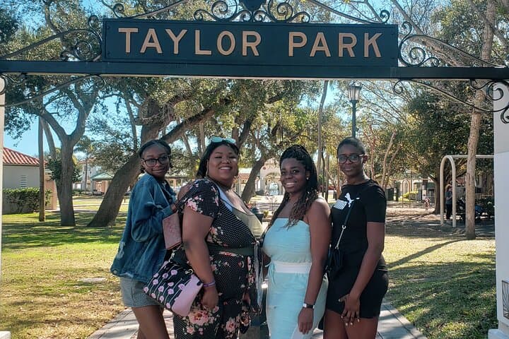 Cocoa Village Lunch & History Food Tour — Space Coast Tastes and Tales photo 3