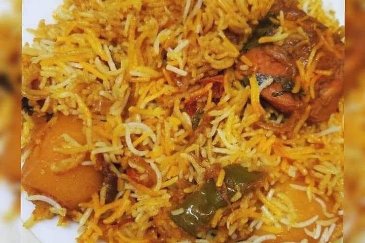 Dubai Biryani Tour: Meena Bazaar Food Walk & Flavor History photo 2