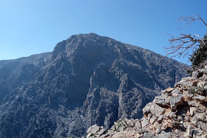 Climb to Lefka Ori Summit: Scaling Crete’s Majestic Gingilos Peak photo 2