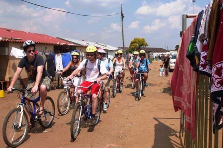Soweto Bicycle Tour: 2-Hour Cultural Bike Ride in Johannesburg