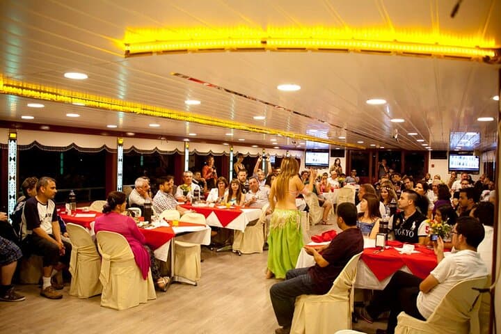 Bosphorus Dinner Cruise: Evening Gourmet & Historic Views in Istanbul photo 2