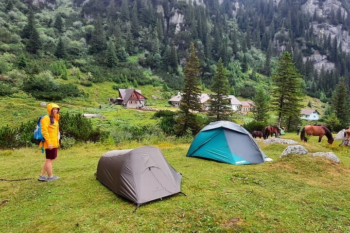 Day Hike to Mălăiești Cabin — Bucegi One-Day Hike from Brașov