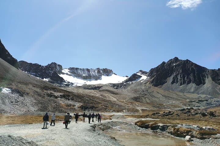 Hike the Bolivian Altiplano to Nevado Charquini and Milluni Lagoon from La Paz