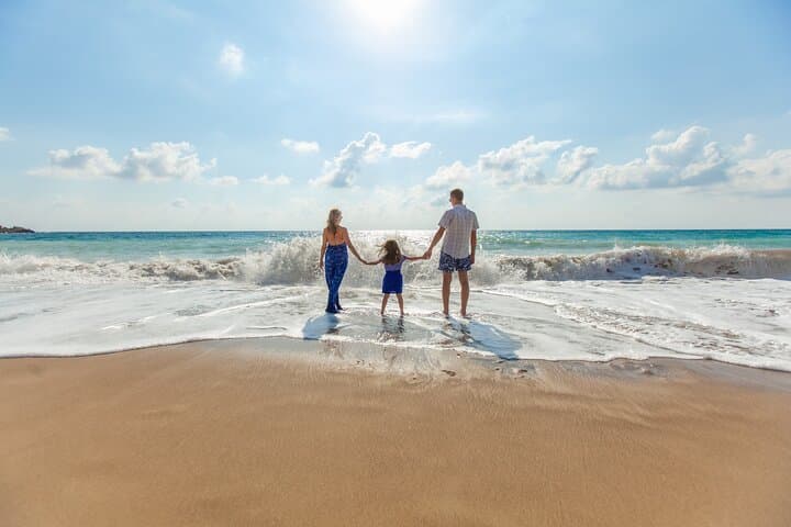 9-Day Jewels of Namibia: Family Safari, Spitzkoppe & Damaraland Adventure