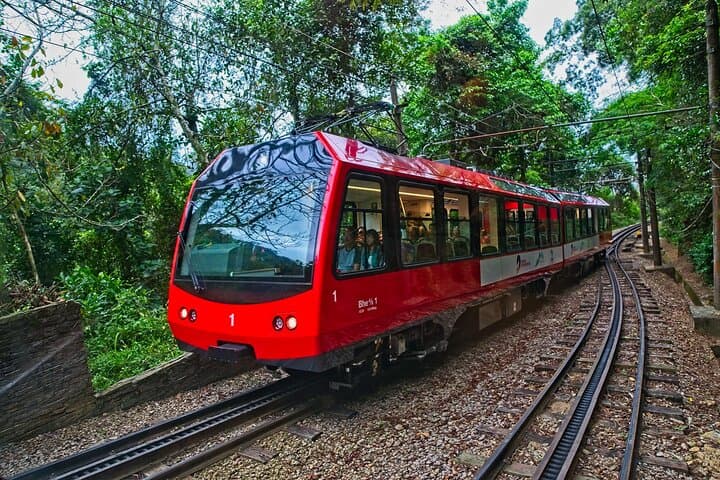 Private Rio de Janeiro Day Tour: Corcovado & Sugarloaf Cable Car Experience photo 2