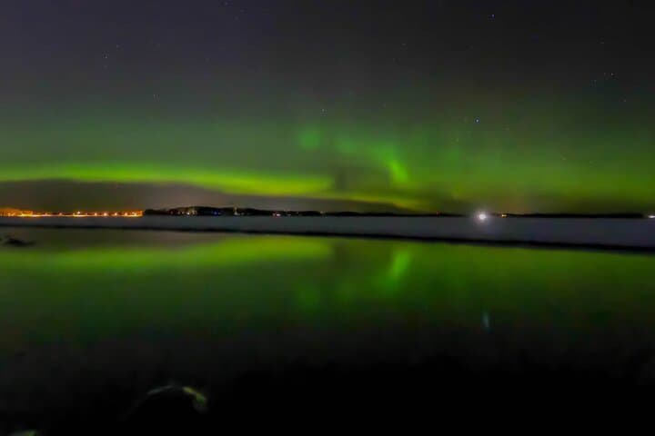 Northern Lights Hunting Expedition in Rovaniemi — Aurora Chase by Minivan