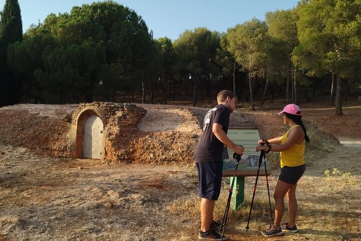 Dehesa del Generalife Urban Hike: Views & Nasrid Trails Around the Alhambra photo 2