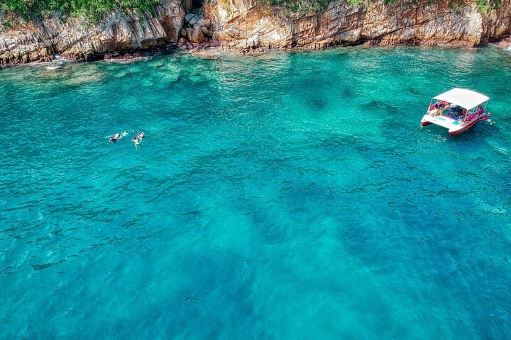 Acapulco Snorkeling & SUP at La Roqueta with Caleta Beach Lunch photo 4