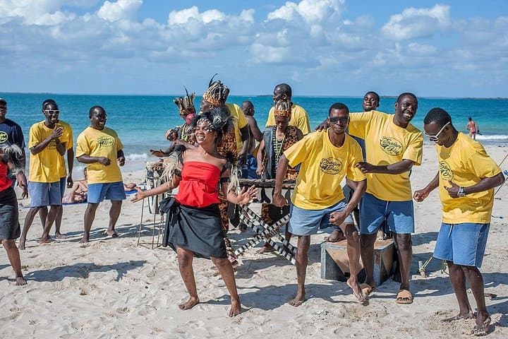 Blue Lagoon & Sandbank Dhow Day Trip from Zanzibar — Snorkel, Swim, Seafood photo 4