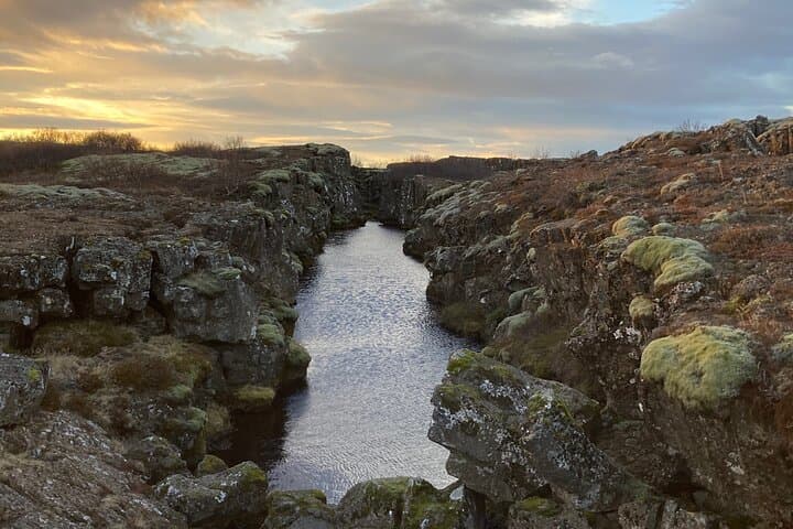 Golden Circle Private Tour: Thingvellir, Geysir, Gullfoss & Hidden Spots photo 2