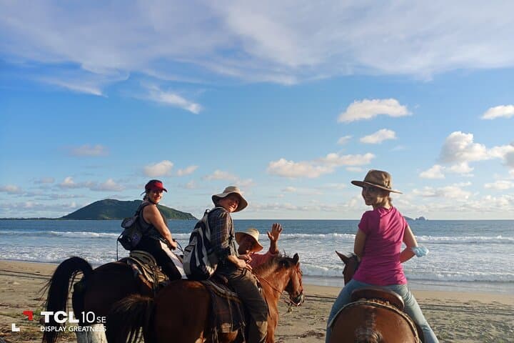 Sunset Horseback Riding on Zihuatanejo Beaches — Learn to Saddle and Ride Through Mexican History photo 2
