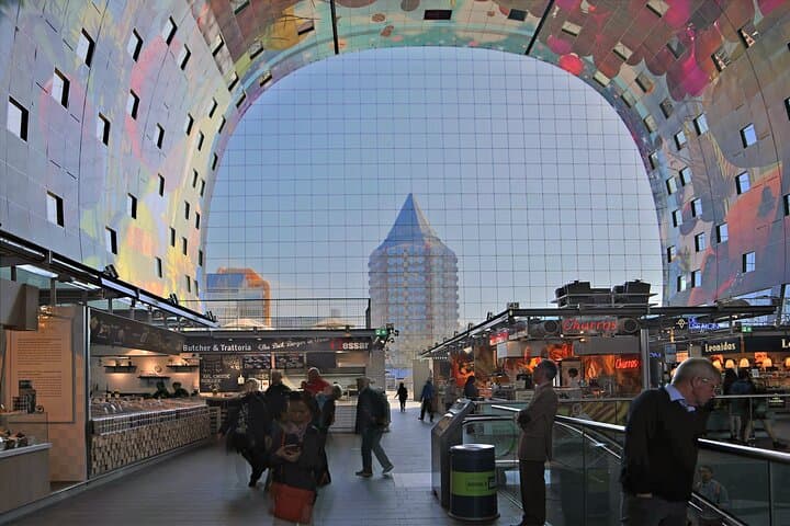 Rotterdam Highlights Walking Tour — WW2, Markthal & Cube Houses photo 4
