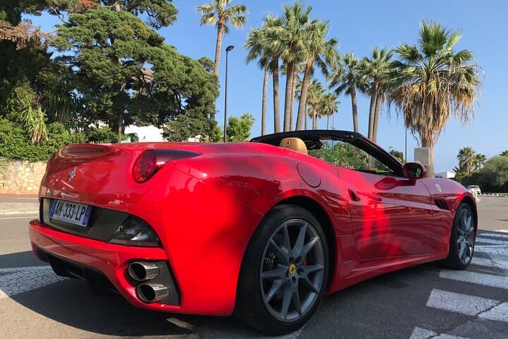 Coastal Ferrari Tour of Juan-les-Pins & Cap d'Antibes — Convertible Photo Drive photo 4