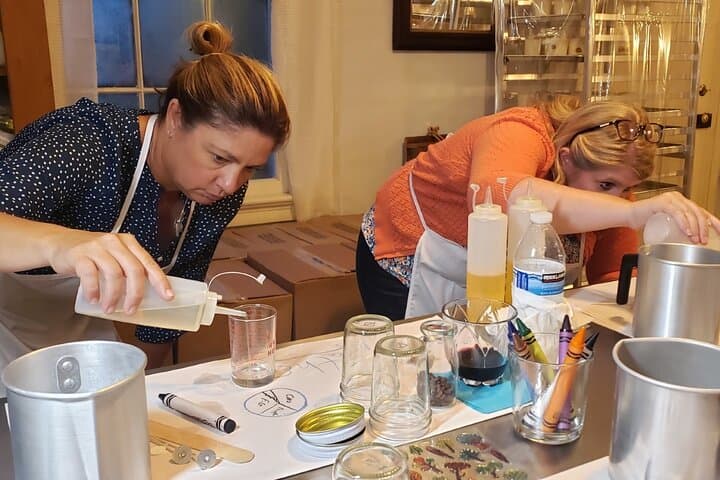 Candle Pouring Soiree in Franklin: Historic Bayou Candle-Making Workshop photo 3