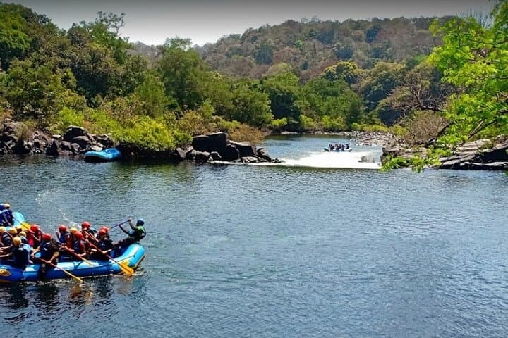 Overnight Dandeli Riverfront Stay: Kali River Rafting, Treehouse & Jungle Trek photo 5