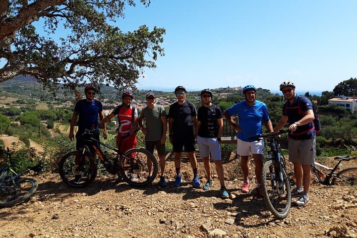 E‑Bike Wine Tour on Elba with Arrighi: Cycle Vineyards & Coastal Tastes