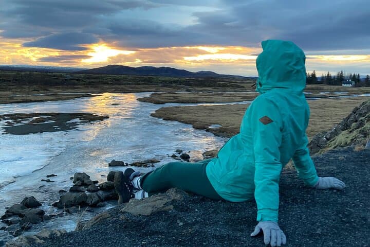 Golden Circle Private Tour: Thingvellir, Geysir, Gullfoss & Hidden Spots photo 4