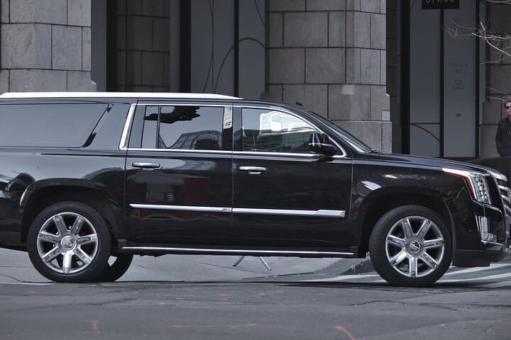 BWI to Washington DC Private Airport Transfer — Reliable Black Car Service photo 5
