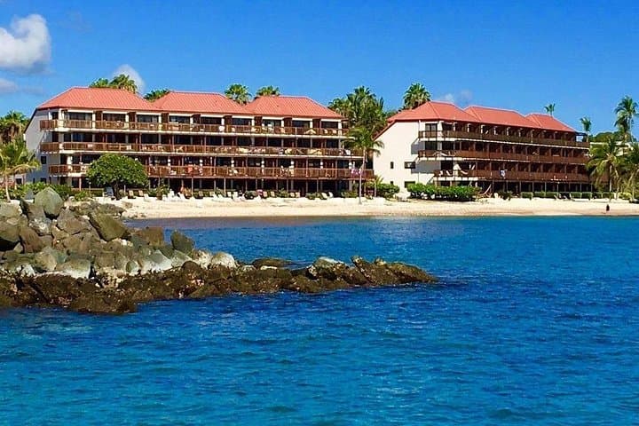Private Airport Transfer: Cyril E. King Airport to Sapphire & Crystal Cove, St. Thomas photo 2
