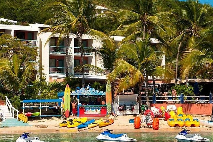 St. Thomas Airport Transfer to Bolongo Bay — Private Shuttle to Limetree Resort photo 4