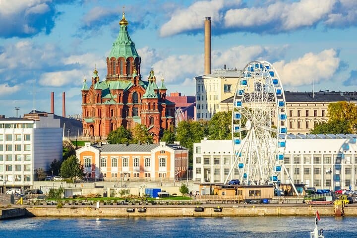 3-Day Helsinki Comfort Combo Tour: Tram Highlights, Design District & Suomenlinna photo 2