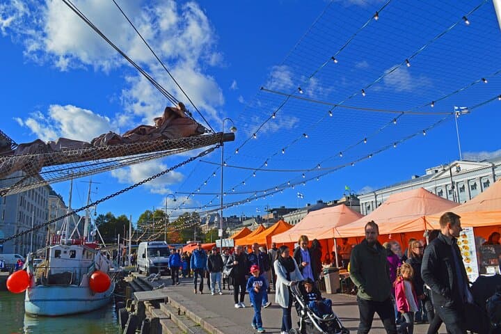 3-Day Helsinki Comfort Combo Tour: Tram Highlights, Design District & Suomenlinna photo 6
