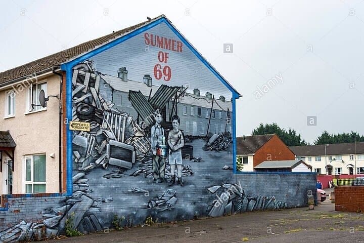 Belfast Political and Murals Tour: Shankill, Falls & the Peace Wall photo 3