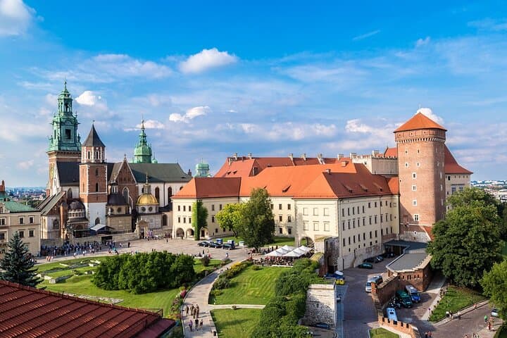 Krakow Old Town, Wawel Castle & Wieliczka Salt Mine Day Tour photo 4