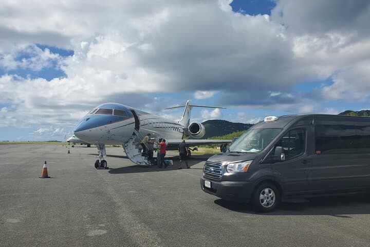Private Airport Transfer: Cyril E. King Airport to Red Hook Bay, St. Thomas