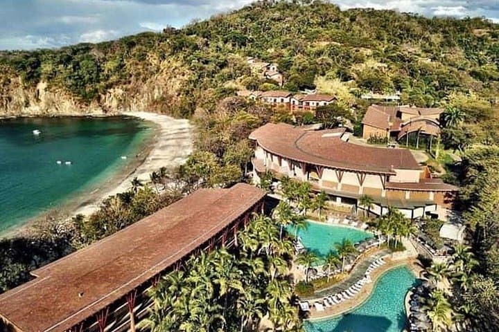 Private Round-Trip Shuttle: Liberia Airport to Four Seasons Papagayo photo 3