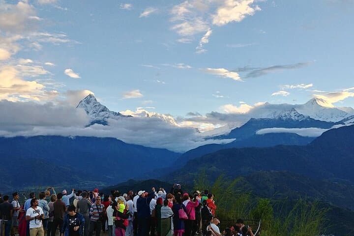 Sunrise on Sarangkot: Pokhara's Himalayan Panorama at Dawn