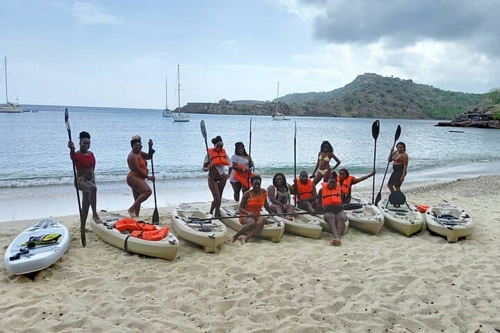 Antigua Kayak & Snorkel: Paddle to Turtle Beach and Nelson's Dockyard