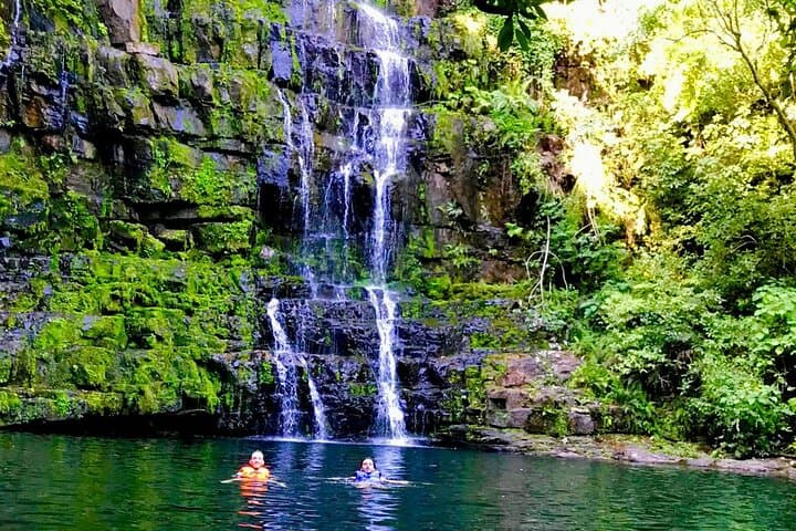 Salto Cristal Day Tour from Asunción: Paraguarí Waterfall Hike in a Small Group photo 4