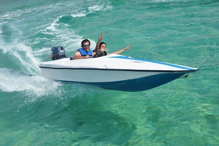 Cap Cana Speedboat and Snorkelling Experience Punta Cana Snorkel Cruise photo 2