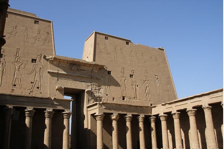 4-Day Nile Cruise: Aswan to Luxor with Abu Simbel and Train Transfers photo 3