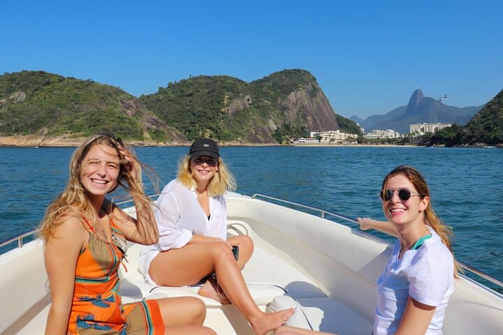 Speedboat & Cold Beer: 3-Hour Rio de Janeiro Bay Tour photo 3
