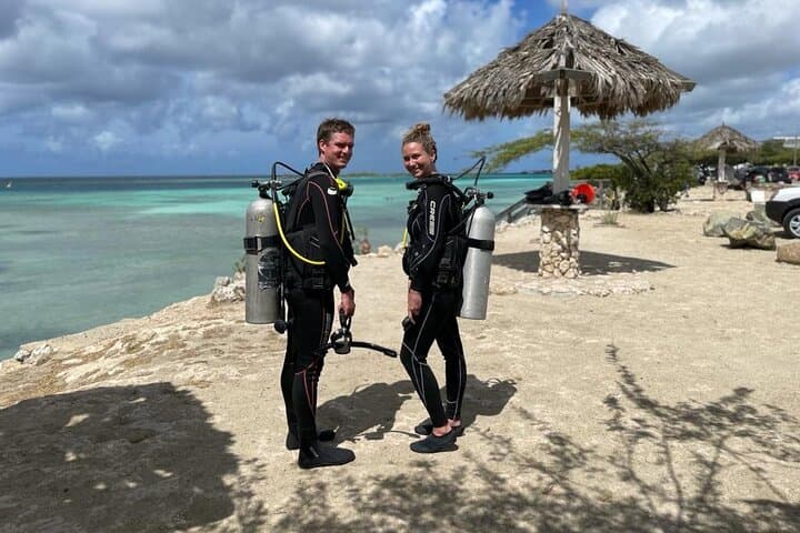 shore-dive-aruba-mangel-halto-hole-in-the-wall-santo-largo-for-certified-divers