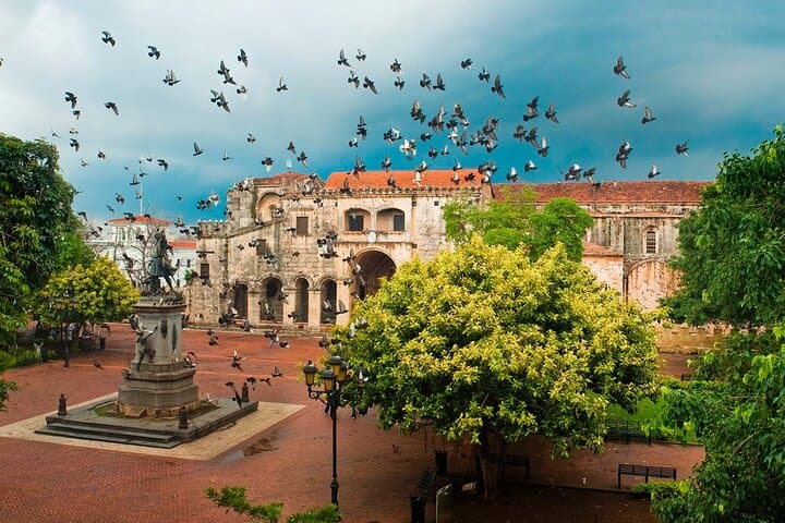 Santo Domingo Day Tour from Punta Cana: Colonial Zone, Los Tres Ojos & Columbus Lighthouse photo 4
