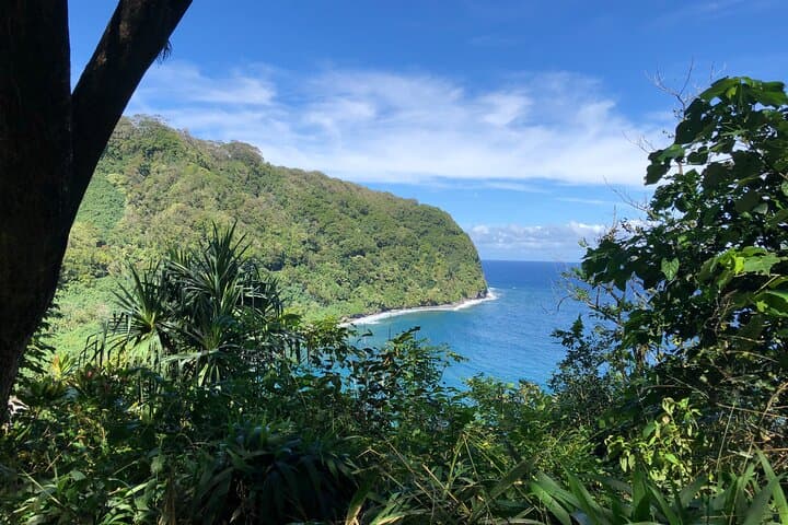 Private Full-Circle Reverse Road to Hana Tour from West Maui — Luxury Guided Hana Excursion