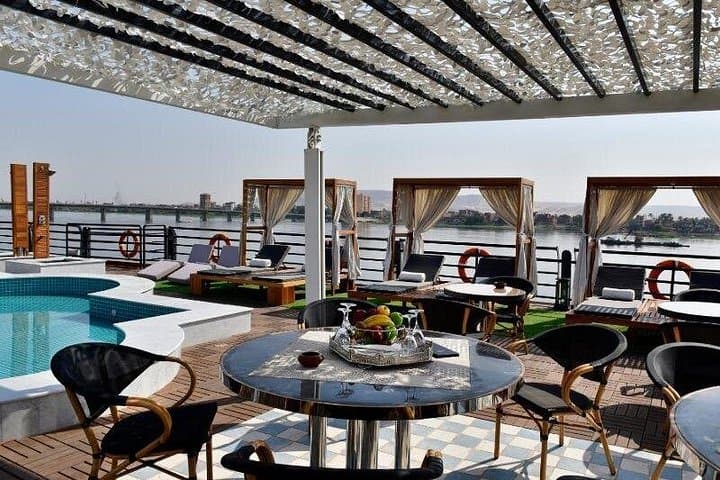 12-Day Luxury Egypt Tour: Cairo, Nile Cruise, Luxor, Aswan & Hurghada photo 4