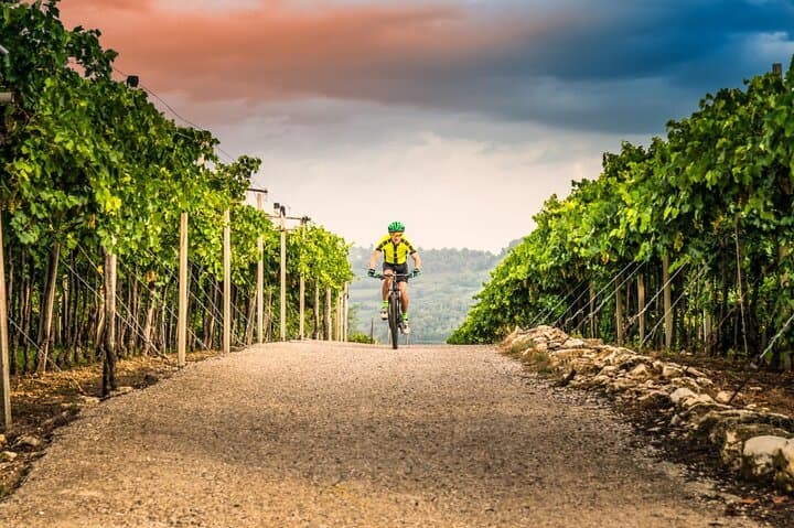 4-Day Guided E-Bike Tour Through Ascoli Piceno and the Sibillini photo 2
