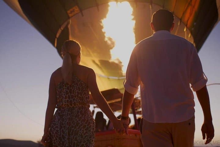 Dubai Desert Hot Air Balloon Sunrise with Falcon Show & Gourmet Breakfast photo 1