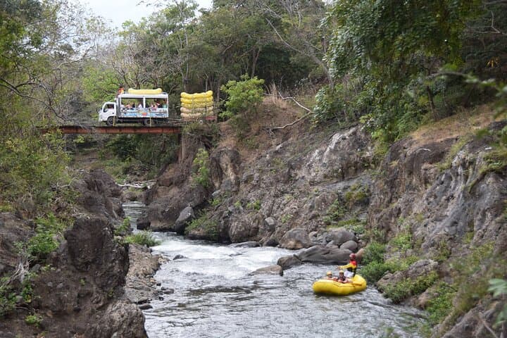 Tenorio River Whitewater Rafting — Class III–IV Adventure in Guanacaste photo 4